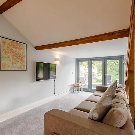 Cragdale Penthouse * סטל