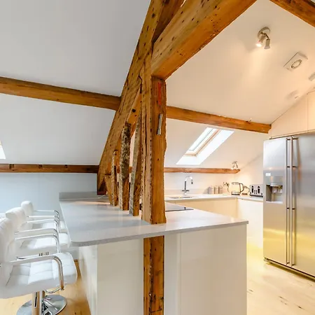 Cragdale Penthouse בית נופש *