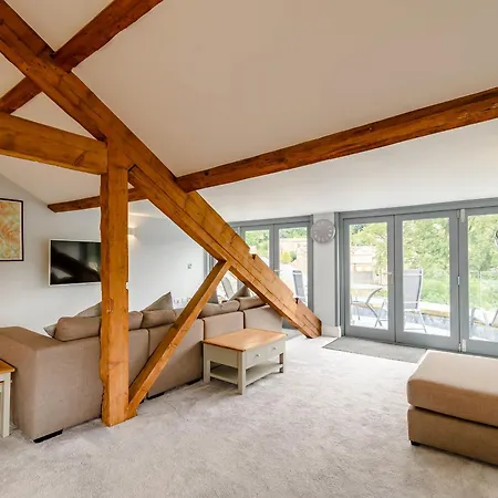 בית נופש Cragdale Penthouse *